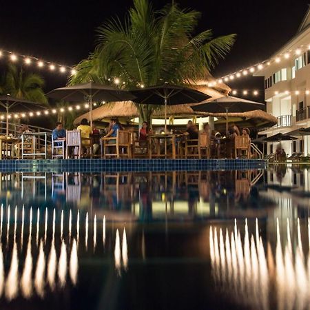 Cove Resort Palau Koror Exteriör bild