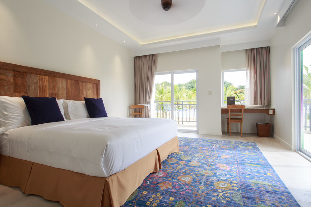 Cove Resort Palau Koror Exteriör bild