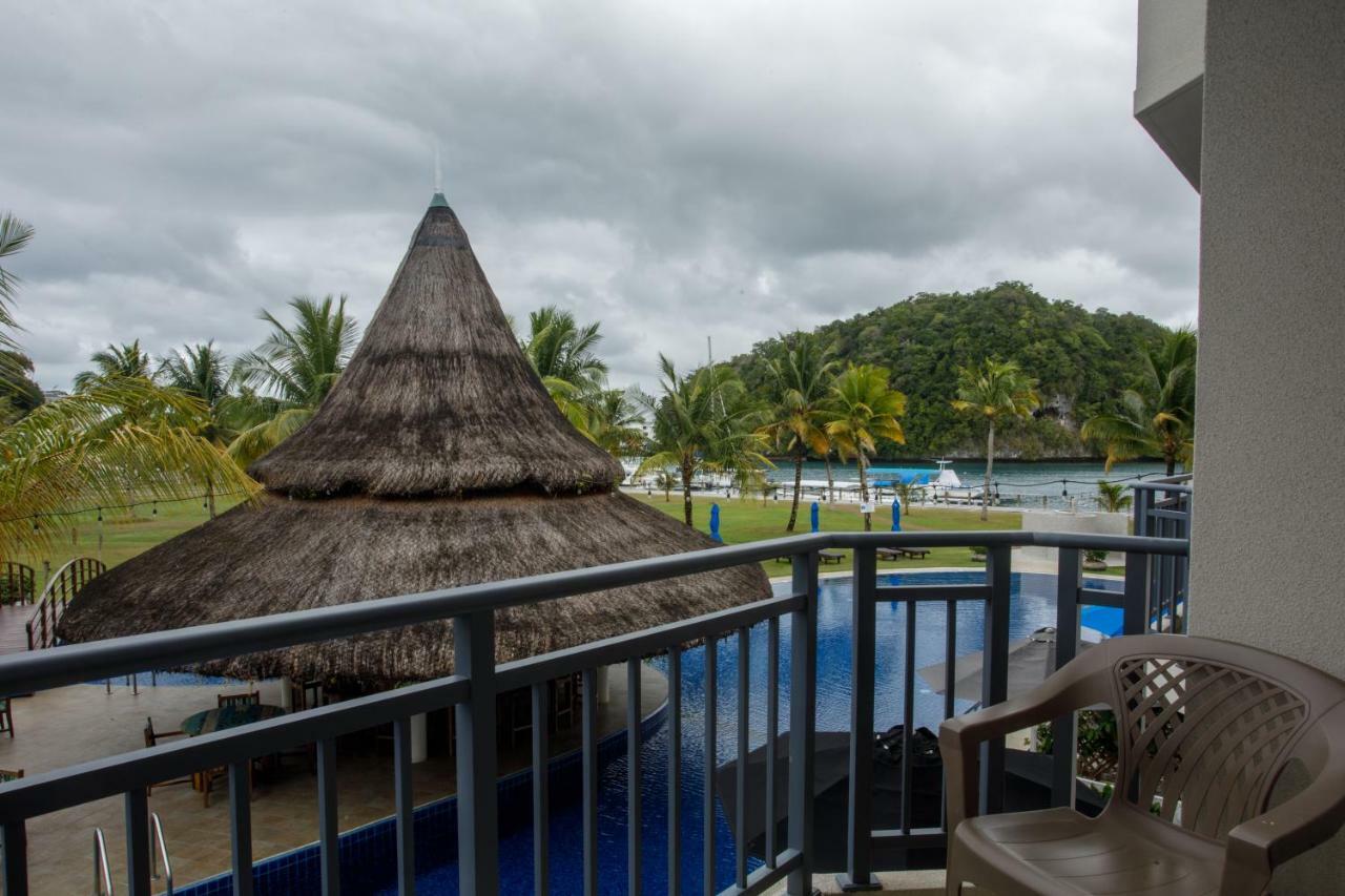 Cove Resort Palau Koror Exteriör bild