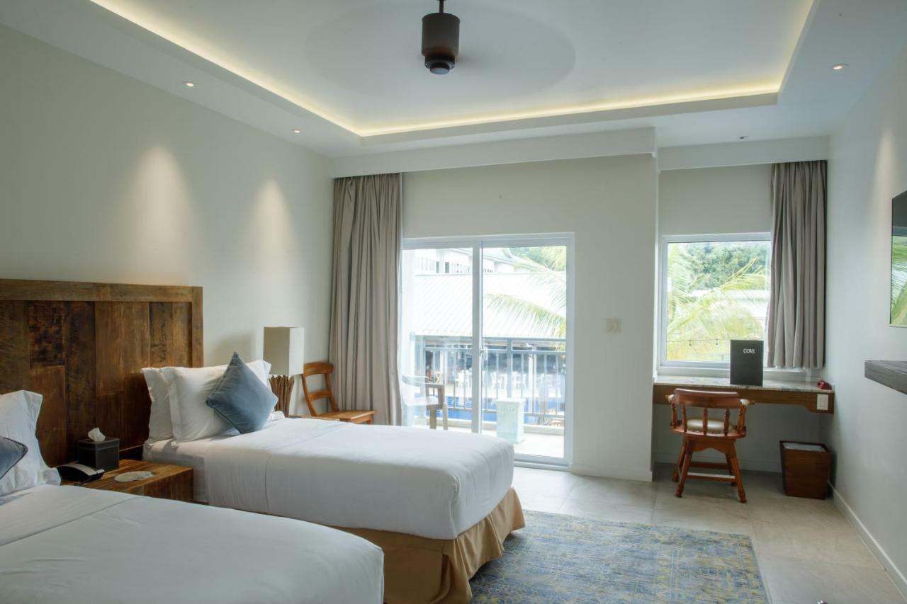 Cove Resort Palau Koror Exteriör bild
