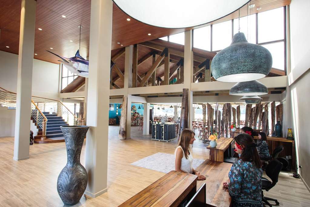 Cove Resort Palau Koror Inreriör bild